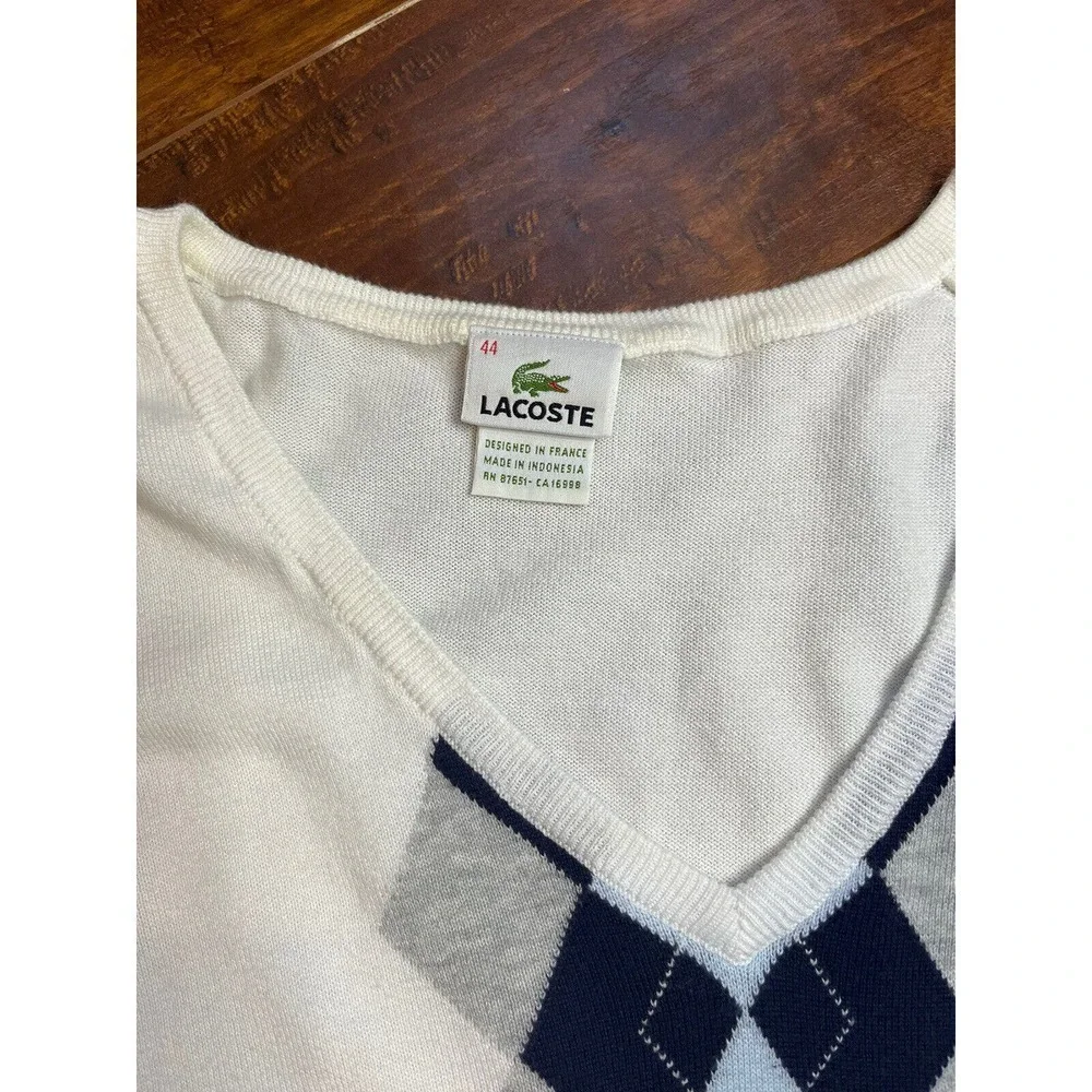 Lactose Mens Size 44 white pattern sweater Read Below